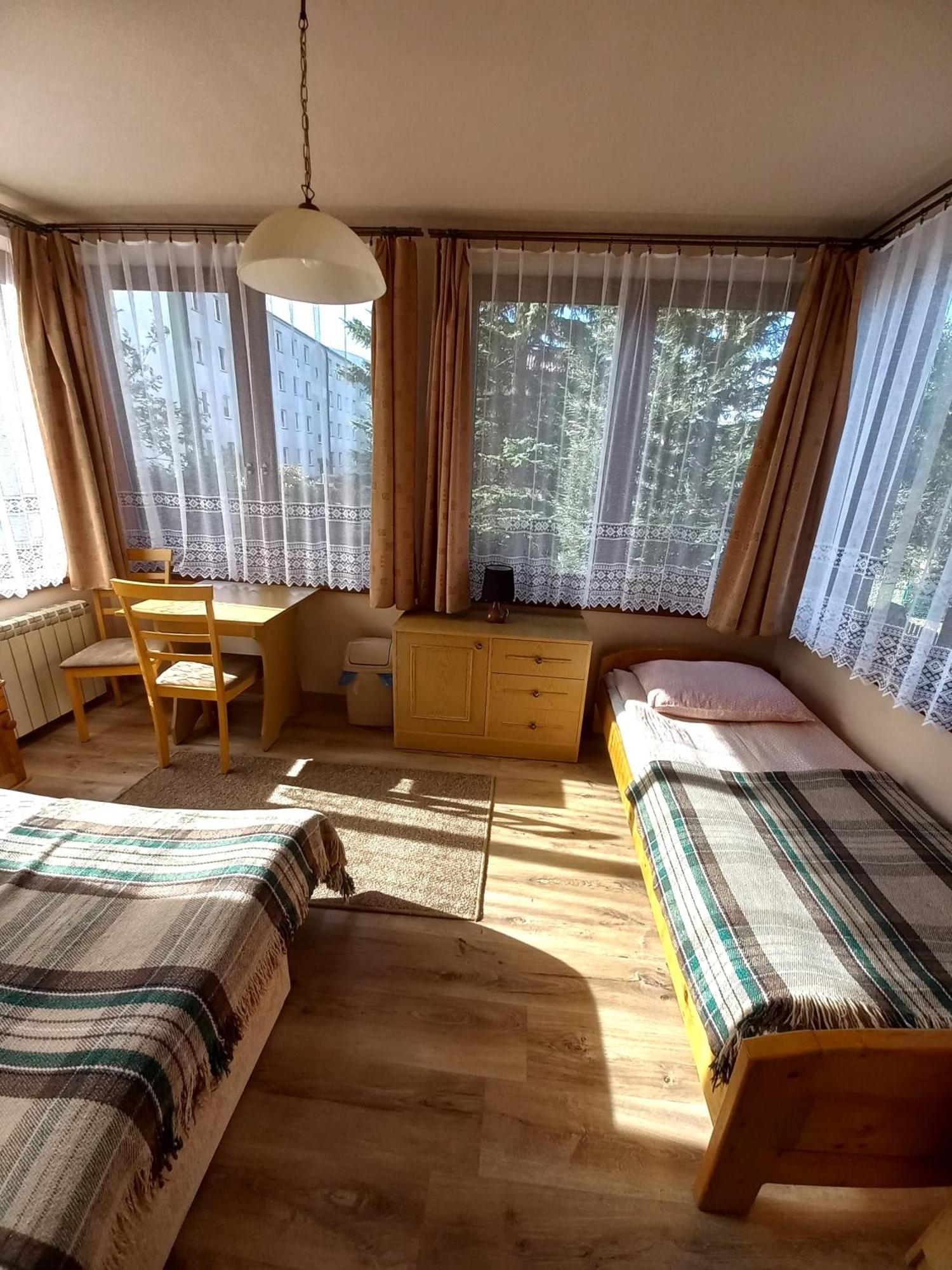 Melitton Homestay *
